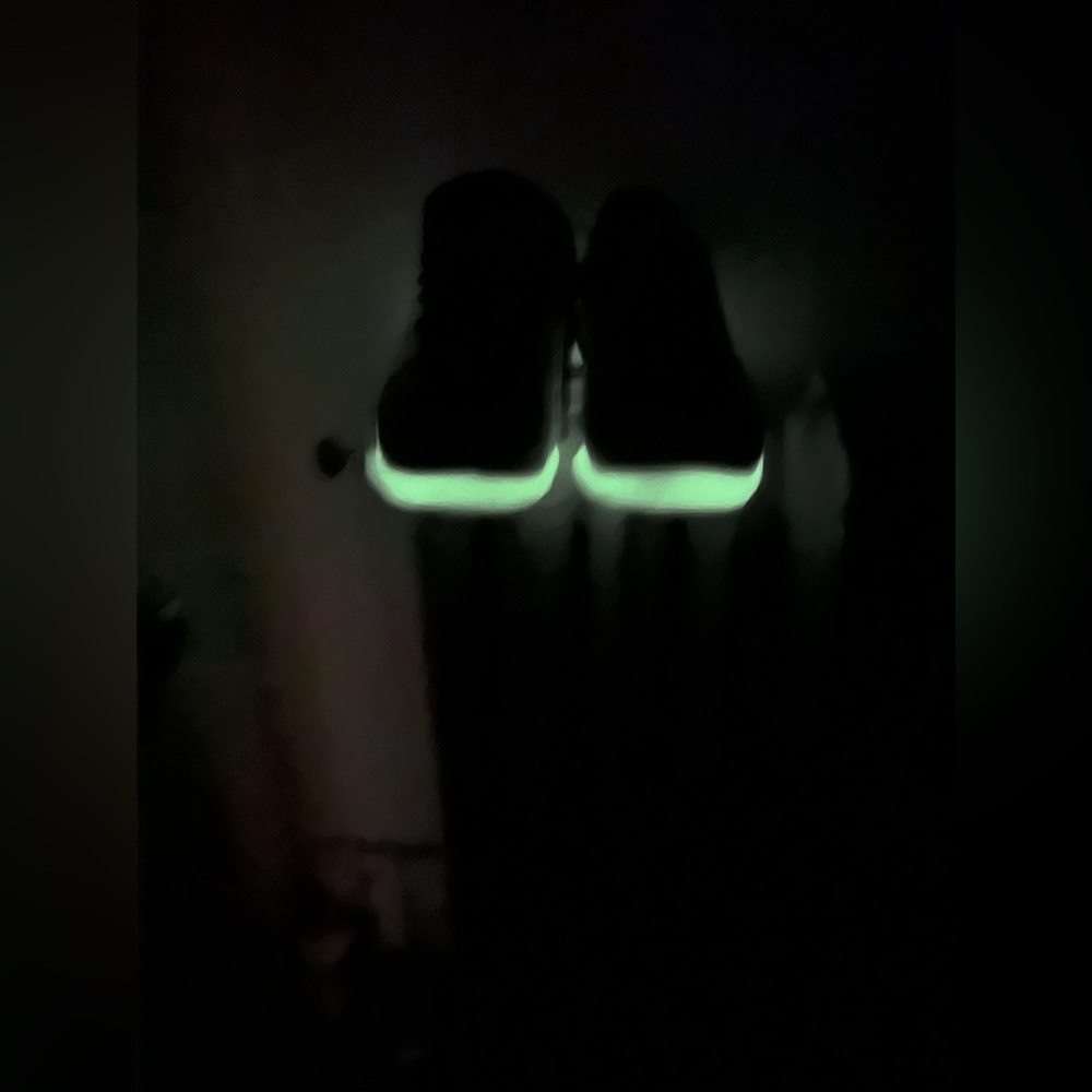 Glow in the Dark!!!  Nike Air Jordan Zion III - Picture 6 of 9